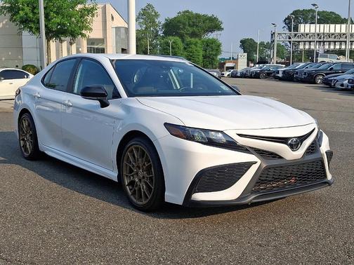 2024 Toyota Camry SE Nightshade