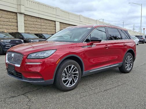 2022 Lincoln Corsair Standard