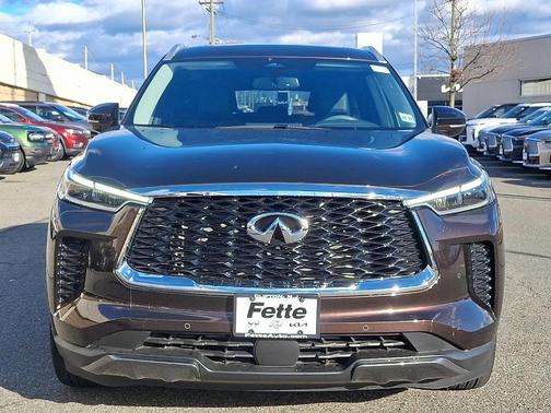2022 INFINITI QX60 Luxe