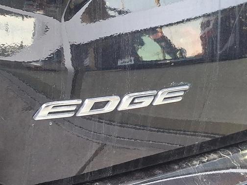 2020 Ford Edge ST