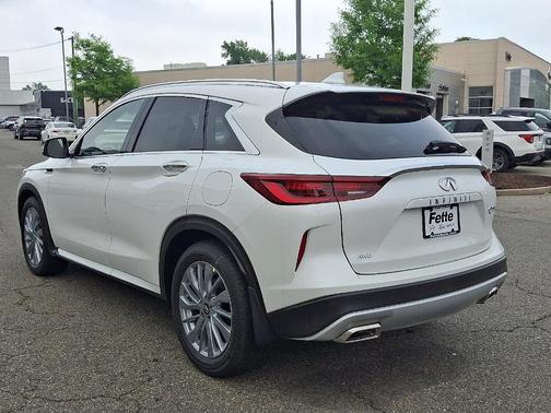 2025 INFINITI QX50 Luxe