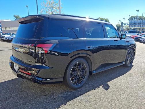 2026 INFINITI QX80 SPORT