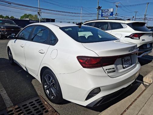 2022 Kia Forte LXS