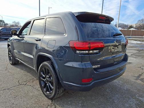 2018 Jeep Grand Cherokee Altitude