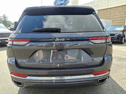 2023 Jeep Grand Cherokee Overland