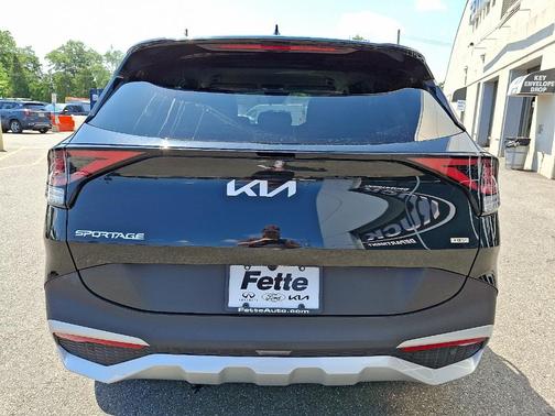 2023 Kia Sportage Hybrid LX