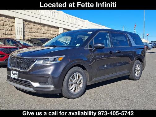 2022 Kia Carnival LX