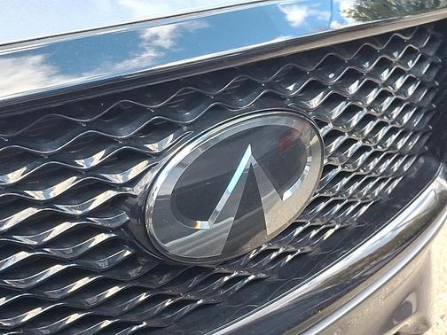 2022 INFINITI QX50 Luxe