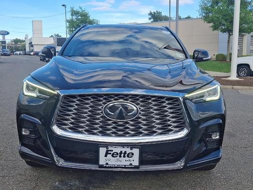 2023 INFINITI QX55 LUXE