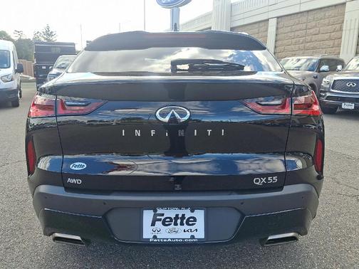 2023 INFINITI QX55 LUXE