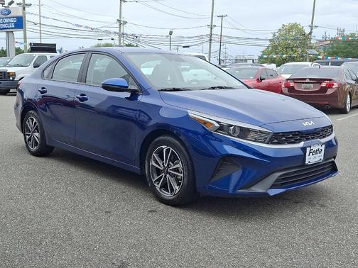 2022 Kia Forte LXS