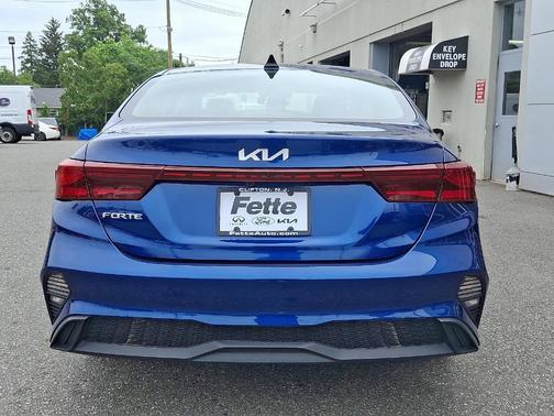 2022 Kia Forte LXS