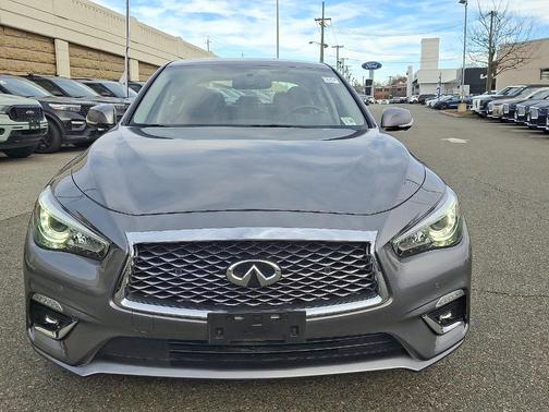 2023 INFINITI Q50 LUXE