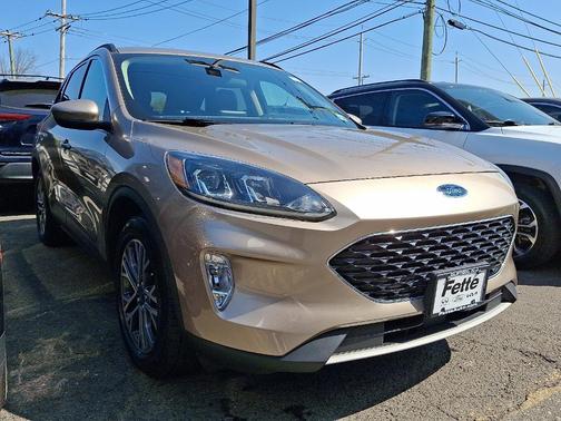 2020 Ford Escape SEL