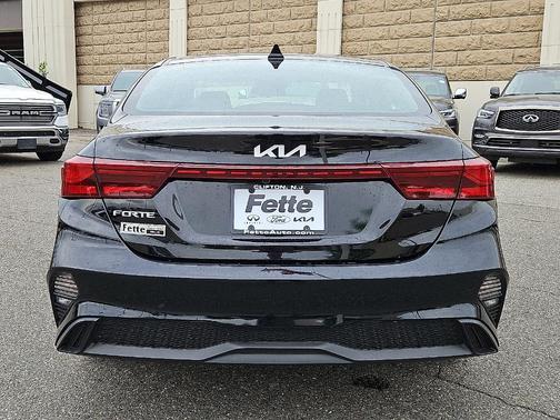 2022 Kia Forte LXS