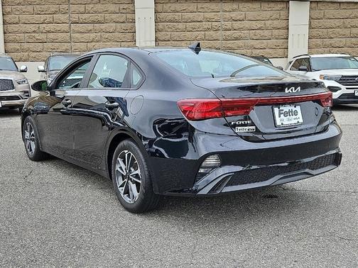 2022 Kia Forte LXS