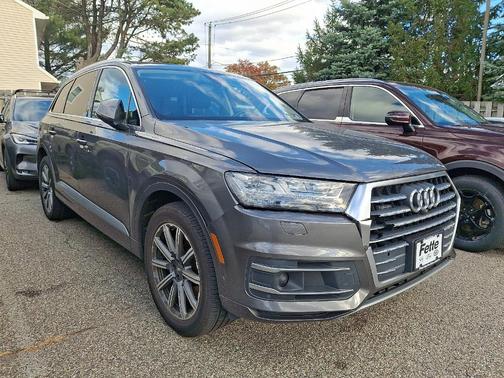 2019 Audi Q7 45 Premium