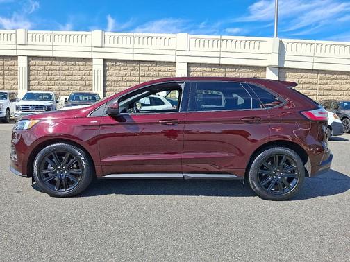 2022 Ford Edge ST-Line