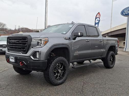 2019 GMC Sierra 1500 AT4