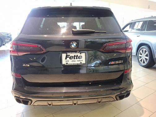 2020 BMW X5 M50i