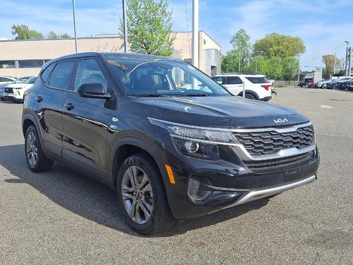 2023 Kia Seltos LX