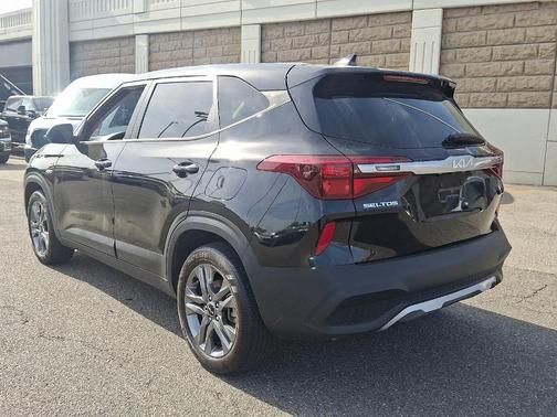 2023 Kia Seltos LX