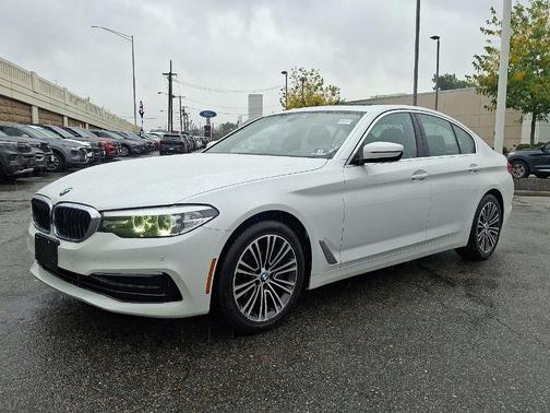 2019 BMW 530 i xDrive