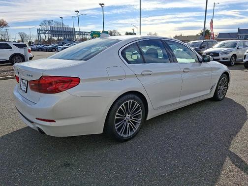 2019 BMW 530 i xDrive