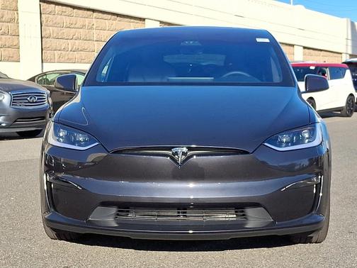 2024 Tesla Model X Base