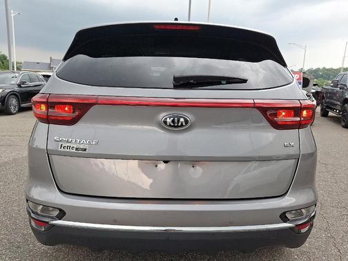2022 Kia Sportage EX