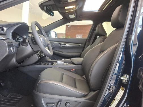 2025 INFINITI QX55 LUXE