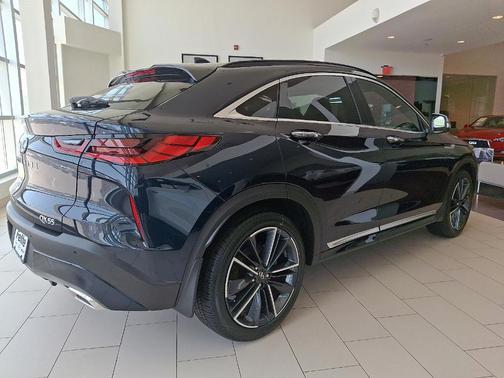 2025 INFINITI QX55 LUXE