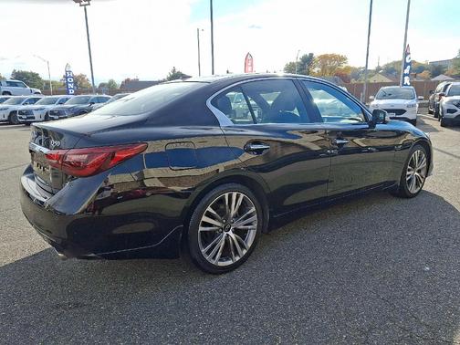 2022 INFINITI Q50 SENSORY