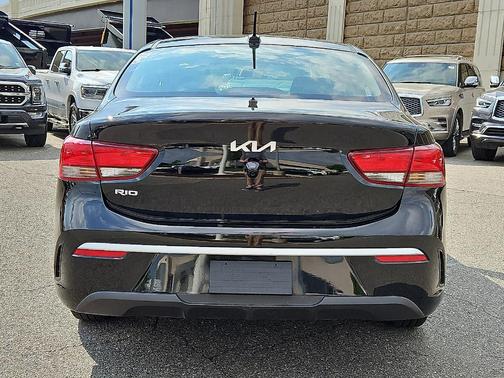 2023 Kia Rio LX