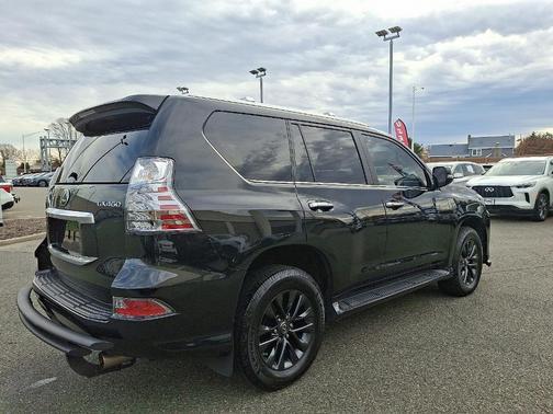 2023 Lexus GX 460 Base