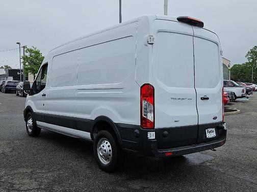 2024 Ford Transit-250 148 WB Medium Roof Cargo