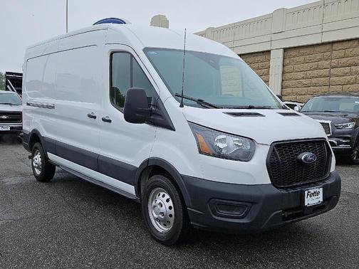 2024 Ford Transit-250 148 WB Medium Roof Cargo