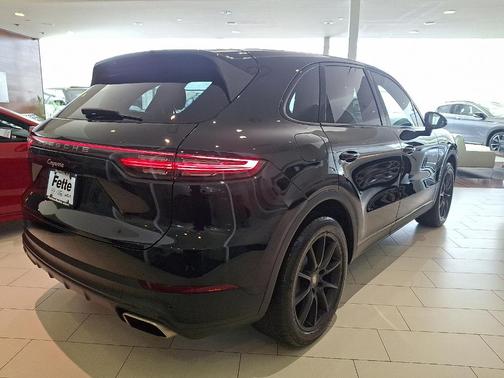 2019 Porsche Cayenne Base