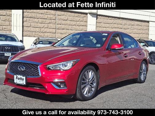 2023 INFINITI Q50 LUXE
