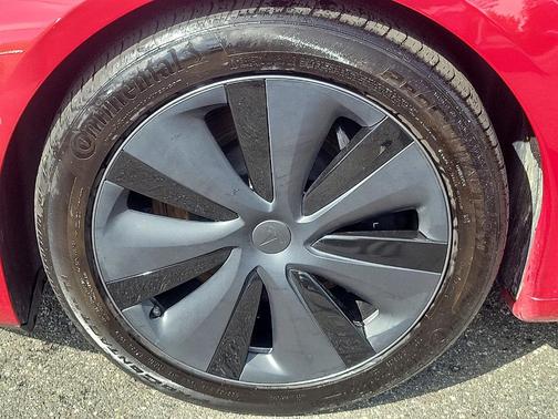 2022 Tesla Model S Base