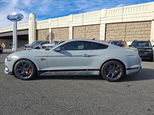 2021 Ford Mustang Mach 1