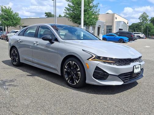 2022 Kia K5 GT-Line