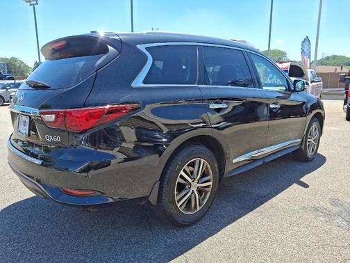 2020 INFINITI QX60 Luxe