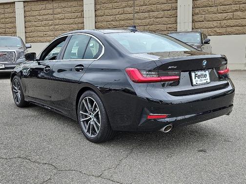2020 BMW 330 i xDrive