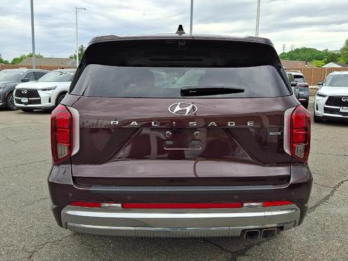 Burgundy 2024 Hyundai PALISADE Calligraphy