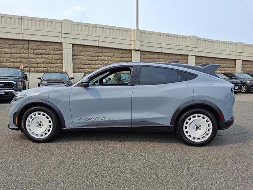 2024 Ford Mustang Mach-E GT