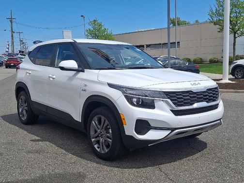 2023 Kia Seltos LX