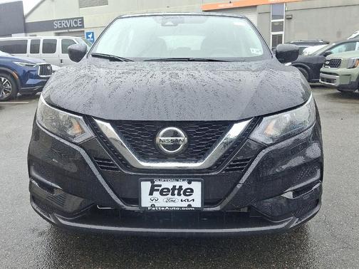 2022 Nissan Rogue Sport S