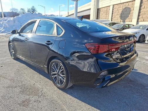 2023 Kia Forte GT-Line