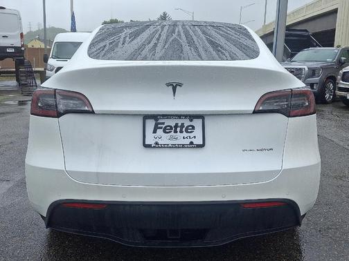 2020 Tesla Model Y Long Range